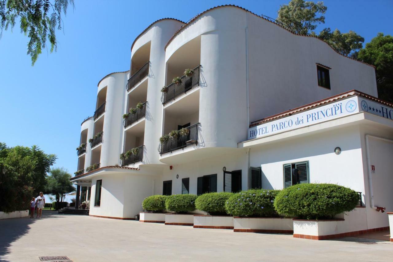 Parco Dei Principi Hotel Paestum Exterior photo